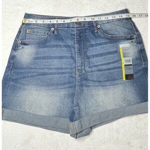 NEW No Boundaries Super High Rise Juniors Denim Blue Jean Shorts Size 13 NWT